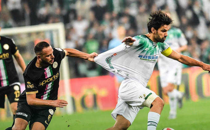 Bursaspor, 525 g�n sonra evinde ma�lup oldu!