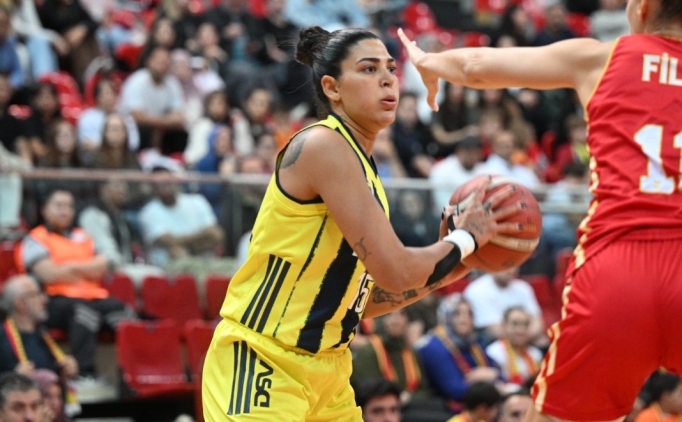 Emlak Konut, Fenerbah�e Opet'i ma�lup etti