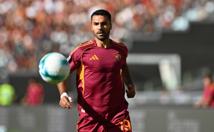 Roma'dan Zeki �elik'e yeni s�zle�me!
