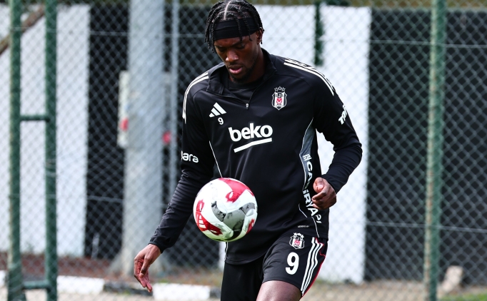 Beikta'ta Abraham srprizi! Derbi ncesi takmla alt