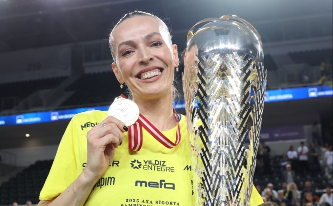 Eda Erdem: 'Sezona kupayla balamak byk moral'