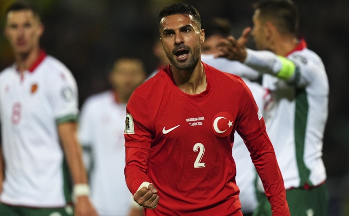 Zeki �elik: 'Bu tak�m hep ilkleri ba�ard�'