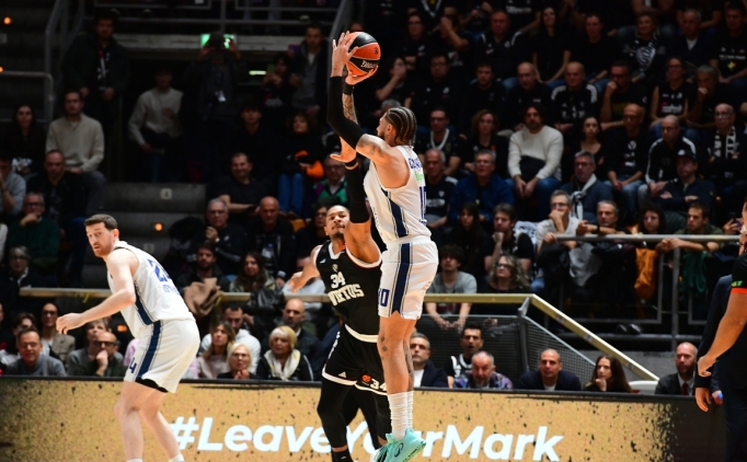 Anadolu Efes, Virtus Bologna'ya ma�lup