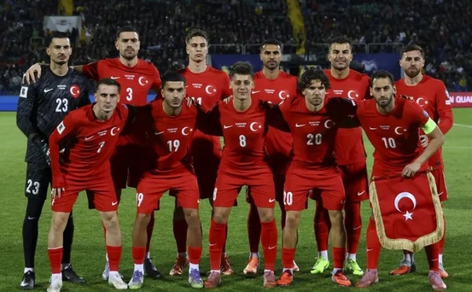 Futbolda milli mesai ba�layacak