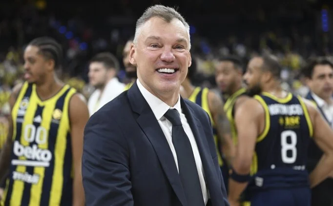 Fenerbah�e'de mutlu son: Saras