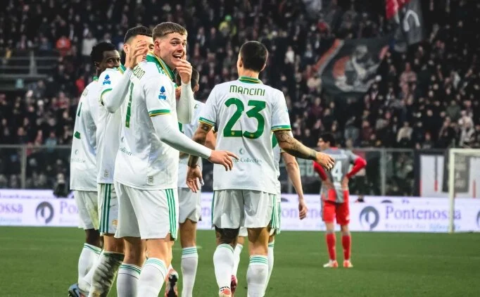 Serie A'da zirvenin yeni sahibi Roma!