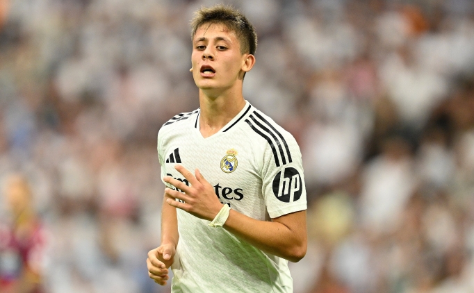 Christian Karembeu: 'Arda Gler, tm dnyaya gsteriyor'