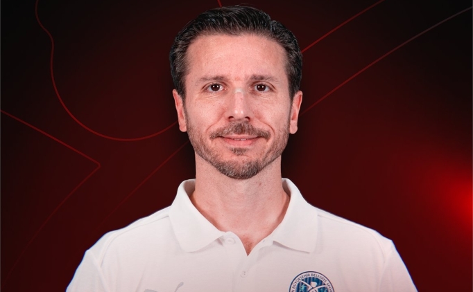 Aydn Bykehir Belediyespor, Alper Hamurcu ile yollarn ayrd