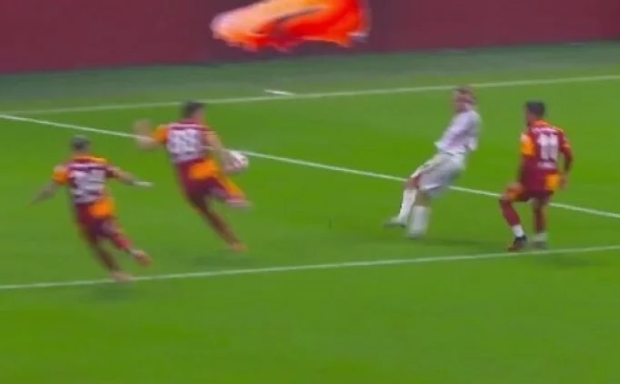 Samsunspor 90+7'de penalt bekledi