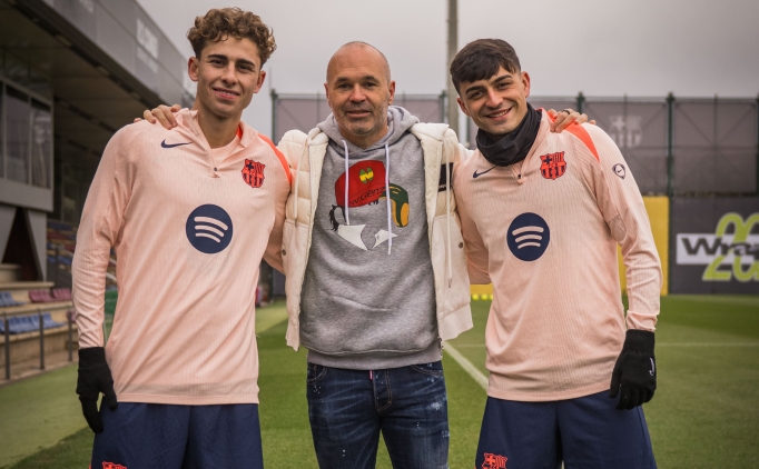 Andres Iniesta'dan Barcelona'ya ziyaret!