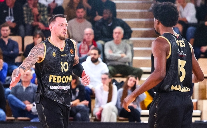 Monaco evinde Bayern M�nih'i rahat ge�ti