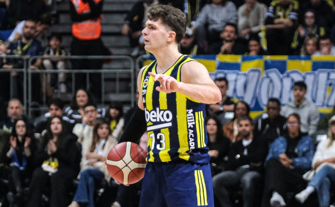Fenerbah�e Beko, EuroLeague'de Barcelona'y� konuk edecek