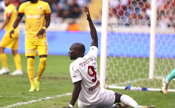 Sao Paulo'da Aboubakar transferi iptal!