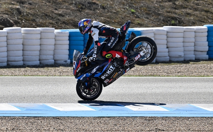 Milli motosiklet�i Toprak Razgatl�o�lu, Fransa'da '2'de 2' yapt�