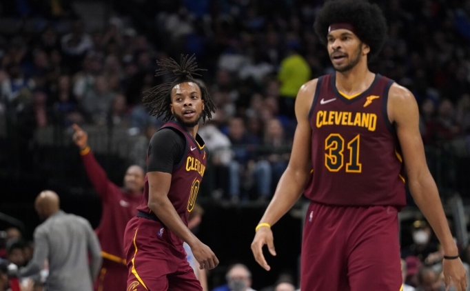 Cavaliers, Garland ve Allen'� takas pazar�na a�t�