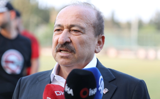 Memik Ylmaz'dan Galatasaray aklamas!