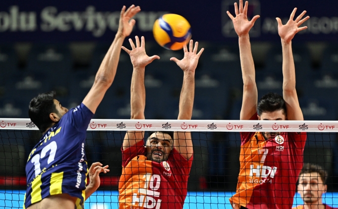 Fenerbah�e ve Galatasaray, bu kez voleybolda kar�� kar��ya!
