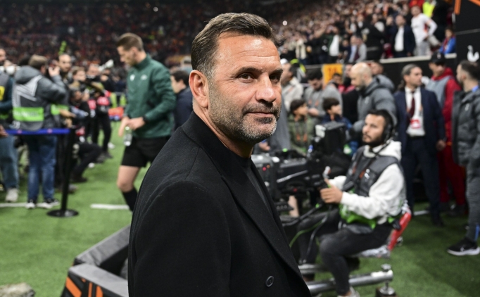 Levent T�zemen: 'Okan Buruk, 3 gol att��� ma�lar� hat�rlas�n'