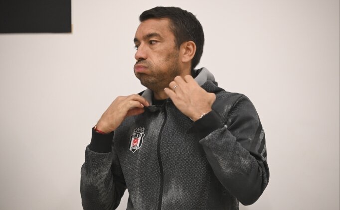 Van Bronckhorst: 'Be�ikta�'ta bask� �ok sab�r az!'