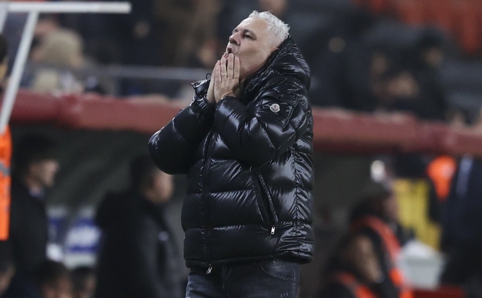 Rapid Bükreş'te Sumudica'dan istifa!