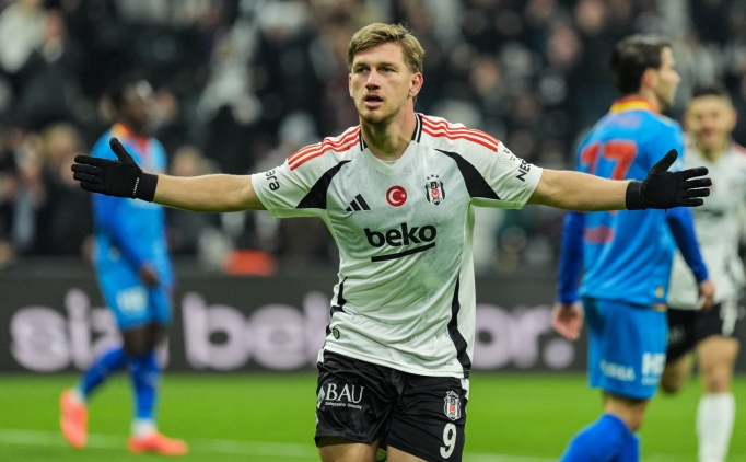 Be�ikta�'ta iki futbolcu, G�ztepe ma��yla birlikte d�n�yor