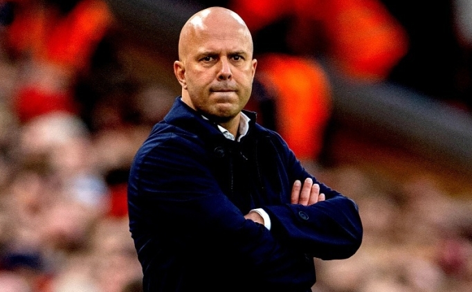 Liverpool'da Gakpo ve Gomez, Aston Villa'ya kar�� yok!