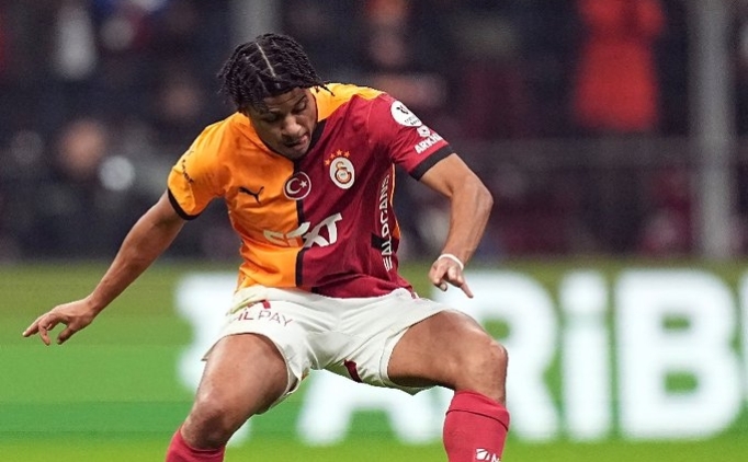 Galatasaray'da Gabriel Sara 11'e d�n�yor