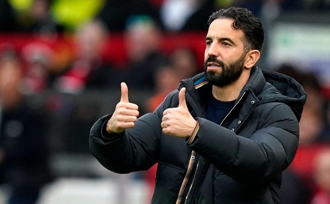 Rio Ferdinand'dan Amorim'e ele�tiri!