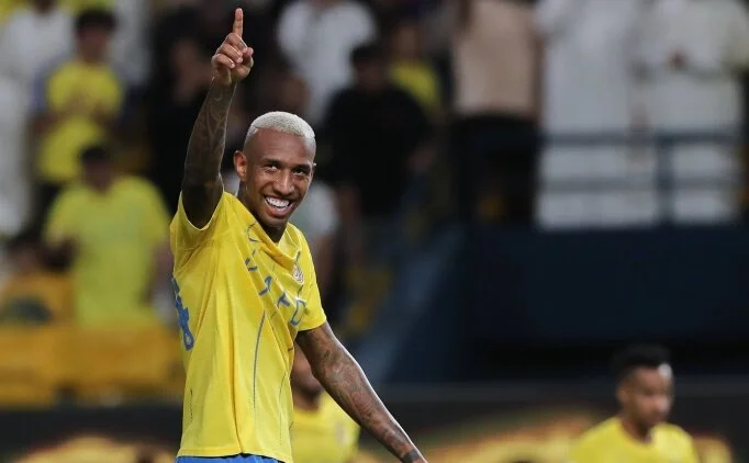 Talisca'ya Fenerbahe'den rest