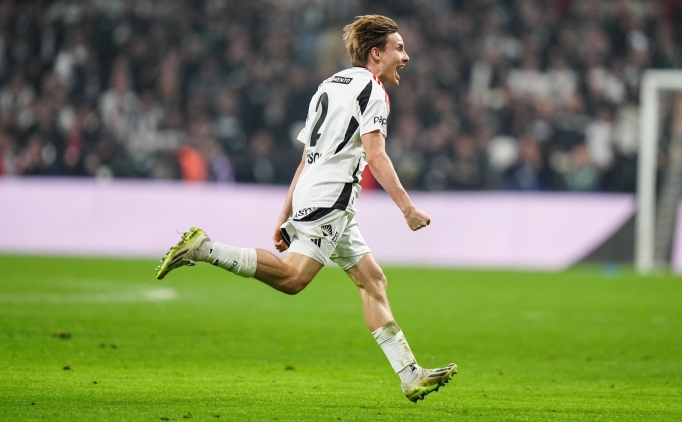 Be�ikta�'ta sa� bek krizi! Forma Jonas Svensson'un