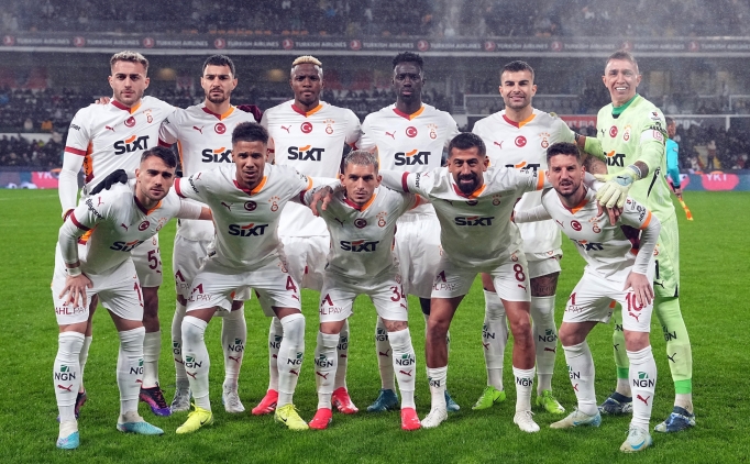 Galatasaray'da drt futbolcu snrda!