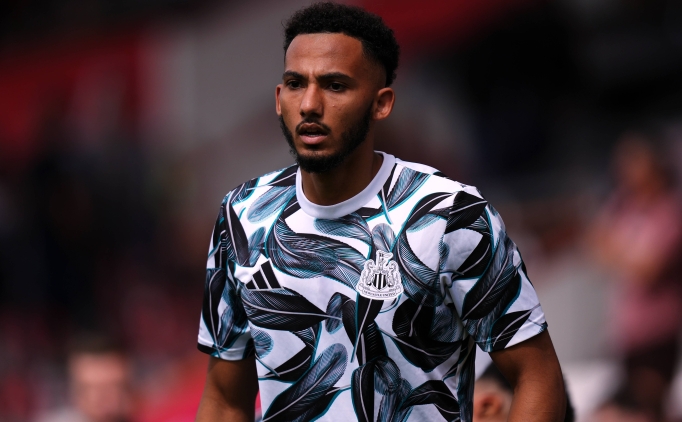 Be�ikta�, Lloyd Kelly'i g�ndemine ald�