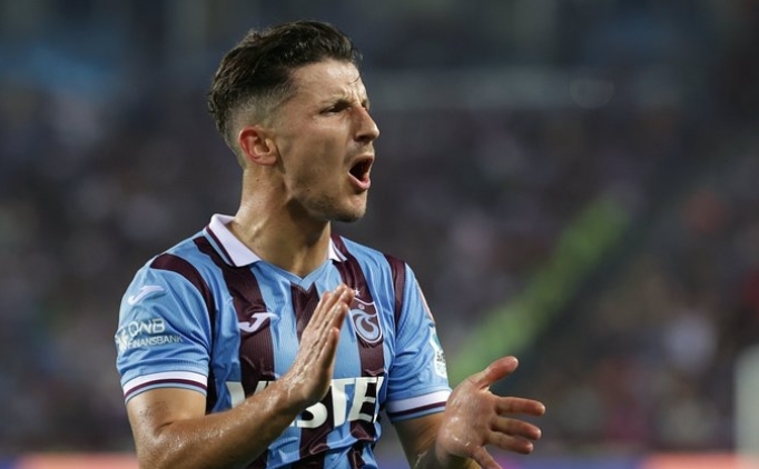 Volkan Demirel'in ilk transferi Enis Bardhi