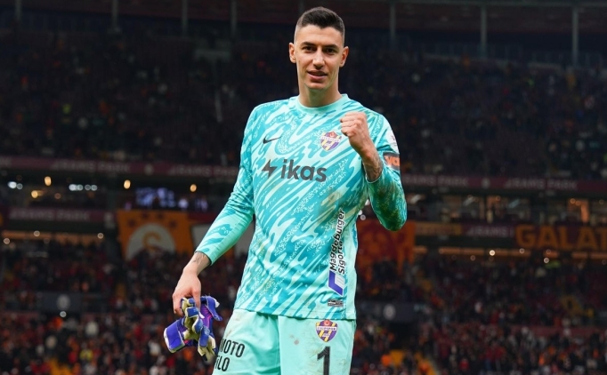 Ey�pspor'dan Berke �zer ve Galatasaray i�in a��klama!