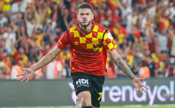 G�ztepe'de Romulo geri d�n�yor!