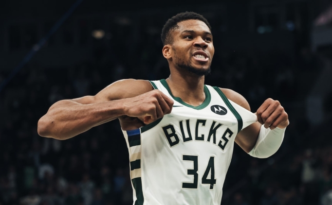 Bucks, Giannis'i tak�mda tutmak i�in 2025-26 sezonunu 'yeniden yap�lanma y�l�' olarak planl�yor