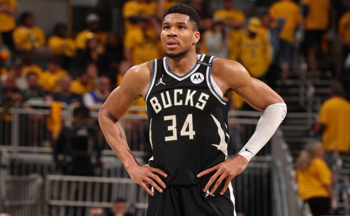 Bucks ba�kan� Feigin: 'Giannis ile ili�kimiz iyi bir noktada'