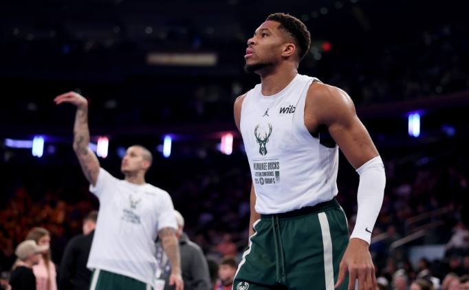 Giannis'ten tak�m�na mesaj: 'S�ylentiler dikkatinizi da��tmas�n'