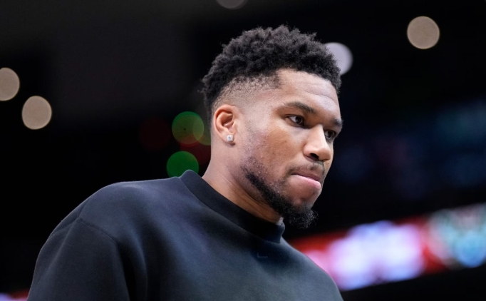 Giannis: 'Bucks ile gelece�e dair hi�bir �ey konu�mad�m'