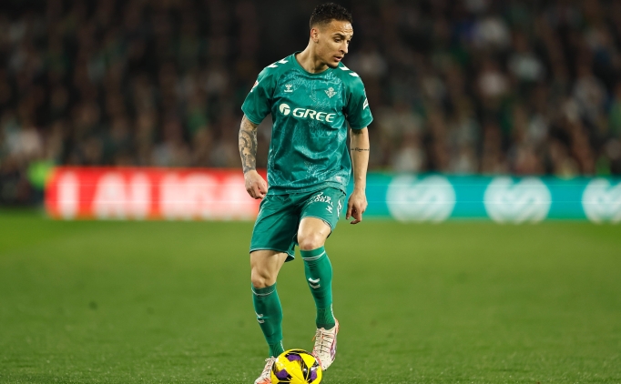 Real Betis, Antony'nin bonservisini almak istiyor