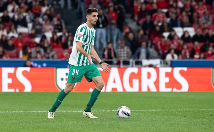 Demir Ege T�knaz, Rio Ave'de ay�n oyuncusu!