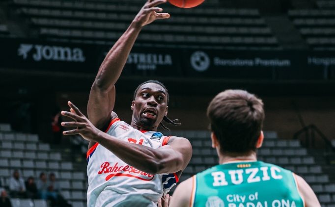 Bah�e�ehir Koleji, �eyrek finale lider olarak ��kt�