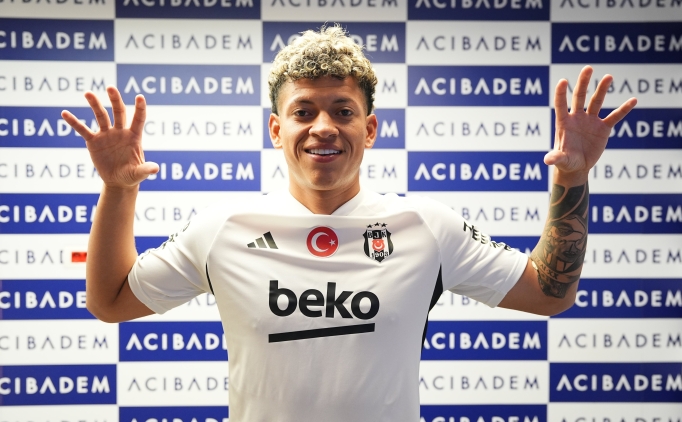 Be�ikta�'ta iki yeni transfere imza t�reni d�zenlenecek