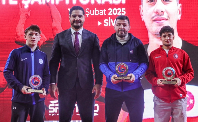23 Ya� Alt� T�rkiye G�re� �ampiyonas�'nda serbest stilde �ampiyonlar belli oldu