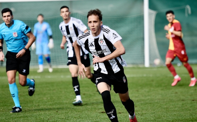 Be�ikta� U19 tak�m�ndan derbide inan�lmaz geri d�n��!