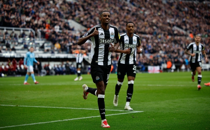 Liverpool'dan Alexander Isak iin rekor hamle!