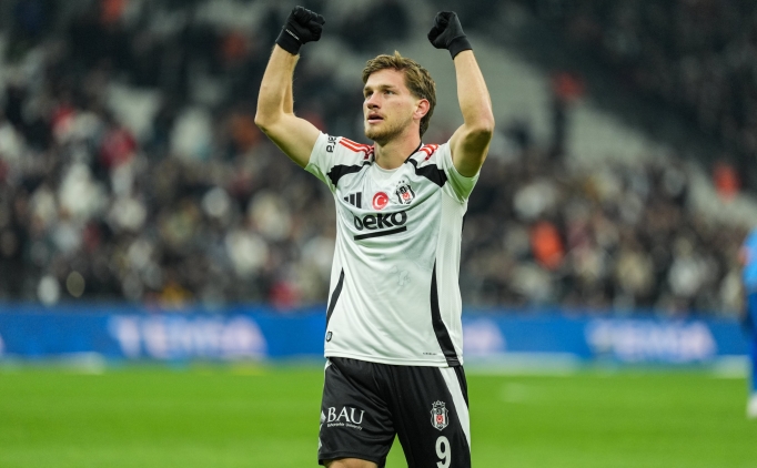 Utrecht, T�rk y�ld�z� g�z�ne kestirdi: Semih K�l��soy