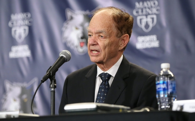 Glen Taylor, Wolves'un sat���n� Lore-Rodriguez grubuna onaylad�