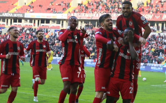 Gaziantep FK'yi yabanc� oyuncular� 's�rtlad�'