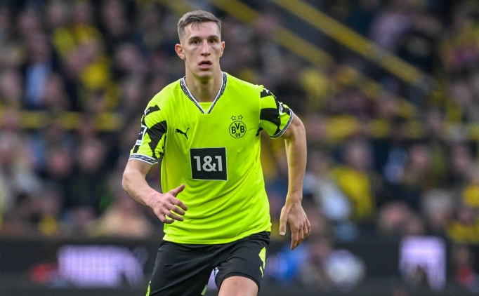 Dortmund'a Schlotterbeck'ten k�t� haber!